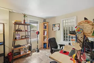 9754 S Harvard Ave, Chicago, IL 60628 - Photo 7