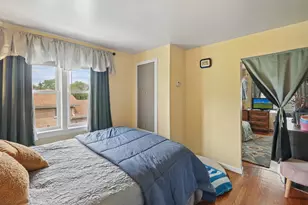 9754 S Harvard Ave, Chicago, IL 60628 - Photo 5