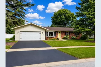 431 S Jean Street, Peotone, IL 60468 - Photo 1