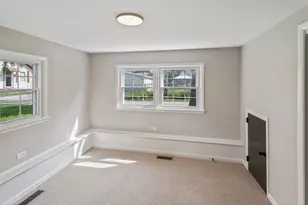 428 E 156th Pl, South Holland, IL 60473 - Photo 15