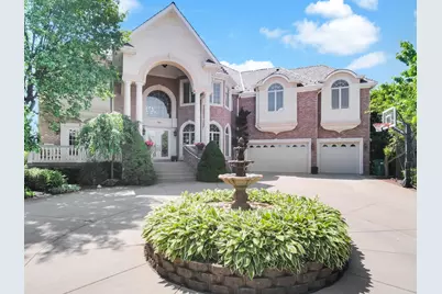 151 Palmer Circle, Vernon Hills, IL 60061 - Photo 3