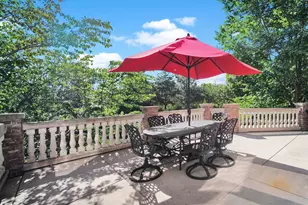 151 Palmer Cir, Vernon Hills, IL 60061 - Photo 23