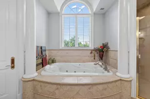 151 Palmer Cir, Vernon Hills, IL 60061 - Photo 43