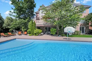 151 Palmer Cir, Vernon Hills, IL 60061 - Photo 79
