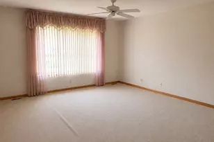 7702 Northfield Ln, Tinley Park, IL 60487 - Photo 7