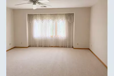 7702 Northfield Lane, Tinley Park, IL 60487 - Photo 13