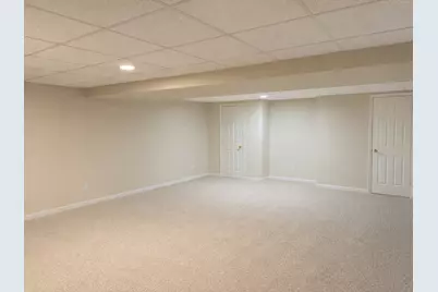 7702 Northfield Lane, Tinley Park, IL 60487 - Photo 11