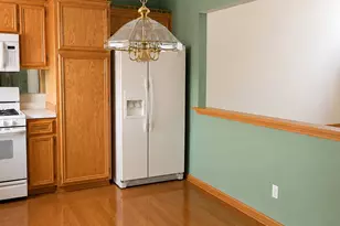 7702 Northfield Ln, Tinley Park, IL 60487 - Photo 5