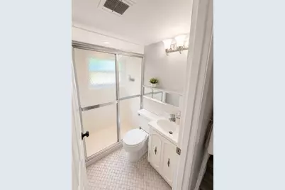 8808 S 85th Court, Hickory Hills, IL 60457 - Photo 17