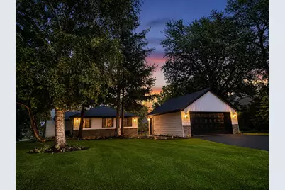 34803 N Hiawatha Trail, McHenry, IL 60051 - Photo 3