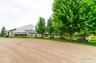 41955 N Mill Creek Rd, Wadsworth, IL 60083 - Photo 17