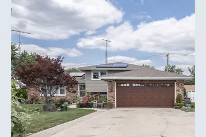 2105 Glenwood Avenue, Joliet, IL 60435 - Photo 1