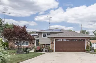 2105 Glenwood Ave, Joliet, IL 60435 - Photo 1