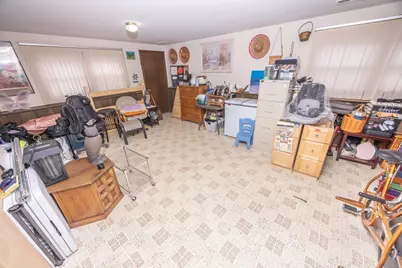 2105 Glenwood Avenue, Joliet, IL 60435 - Photo 17