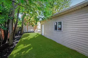 1820 S 3rd Ave, Maywood, IL 60153 - Photo 33