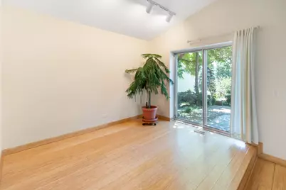 645 Stout Court, Gurnee, IL 60031 - Photo 9