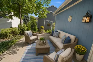 645 Stout Ct, Gurnee, IL 60031 - Photo 57