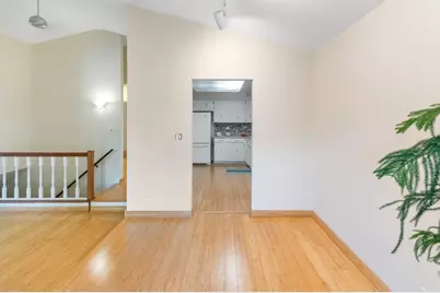 645 Stout Court, Gurnee, IL 60031 - Photo 5