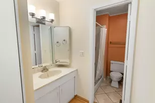 645 Stout Ct, Gurnee, IL 60031 - Photo 17