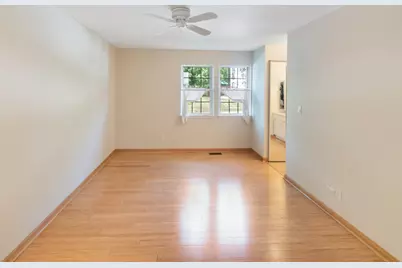 645 Stout Court, Gurnee, IL 60031 - Photo 11