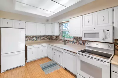 645 Stout Court, Gurnee, IL 60031 - Photo 13