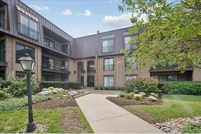 1 The Court Of Harborside #204, Northbrook, IL 60062 - Photo 1