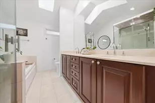 344 W Scott St, Chicago, IL 60610 - Photo 23