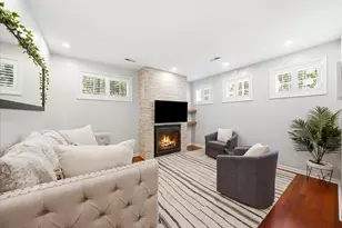 344 W Scott St, Chicago, IL 60610 - Photo 31