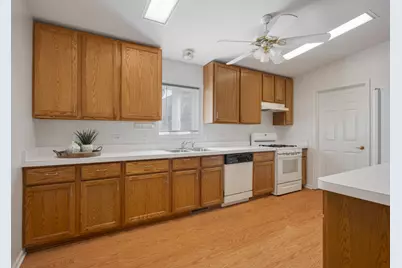 2516 Lippizan Lane, Grayslake, IL 60030 - Photo 15