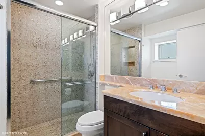3600 N Lake Shore Drive #1914, Chicago, IL 60613 - Photo 11