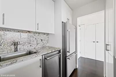 3600 N Lake Shore Drive #1914, Chicago, IL 60613 - Photo 7