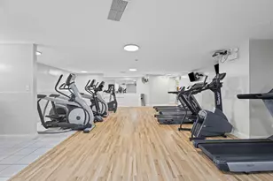 3600 N Lake Shore Dr, Chicago, IL 60613 - Photo 17