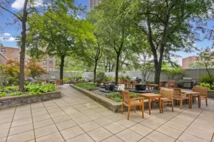 3600 N Lake Shore Dr, Chicago, IL 60613 - Photo 15