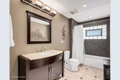 7N136 Briargate Terrace, Medinah, IL 60157 - Photo 17