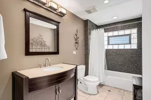 7N136 Briargate Terrace, Medinah, IL 60157 - Photo 17