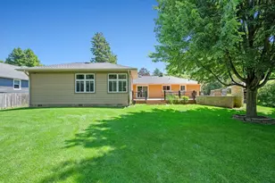 7N136 Briargate Terrace, Medinah, IL 60157 - Photo 31