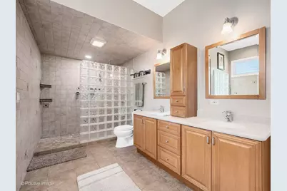 7N136 Briargate Terrace, Medinah, IL 60157 - Photo 15