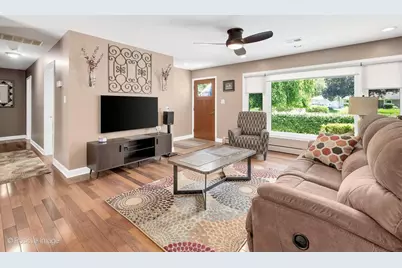 7N136 Briargate Terrace, Medinah, IL 60157 - Photo 3