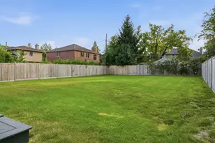 9214 N Washington St, Niles, IL 60714 - Photo 39