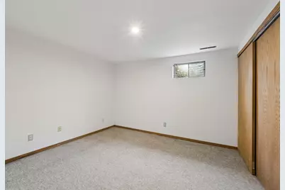 1520 Wicker Street, Woodstock, IL 60098 - Photo 21