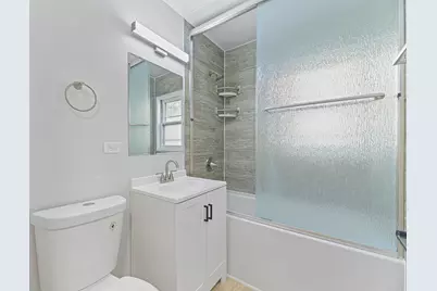 707 S Elmwood Avenue, Waukegan, IL 60085 - Photo 15