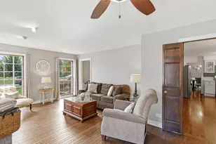 184 Spring Ave, Glen Ellyn, IL 60137 - Photo 15
