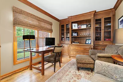 158 Derby Glen Drive, Glen Ellyn, IL 60137 - Photo 7