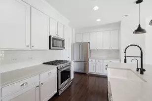 502 Peterson Ct, Barrington, IL 60010 - Photo 9