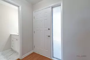 135 Brandywine Ct, Vernon Hills, IL 60061 - Photo 5
