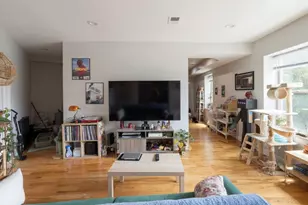 2046 W Touhy Ave, Chicago, IL 60645 - Photo 5