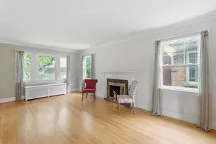 3829 W Addison St, Chicago, IL 60618 - Photo 5