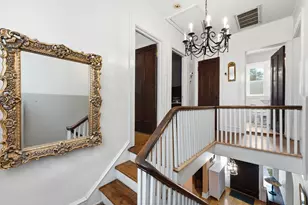 3829 W Addison St, Chicago, IL 60618 - Photo 17