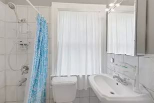 3829 W Addison St, Chicago, IL 60618 - Photo 25