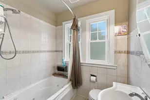 3829 W Addison St, Chicago, IL 60618 - Photo 21